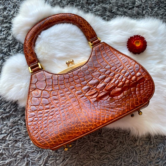 Vintage Handbags - Vintage VT Crocodile Leather Bag